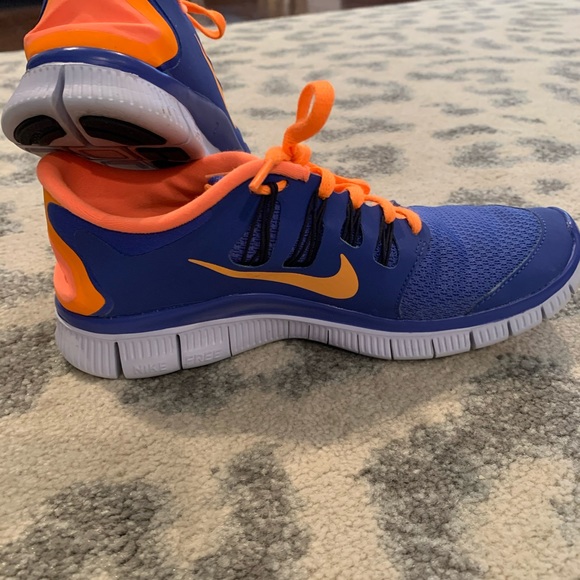 NIKE- 3 Pairs Of Sneakers/Running Shoes - Picture 6 of 7